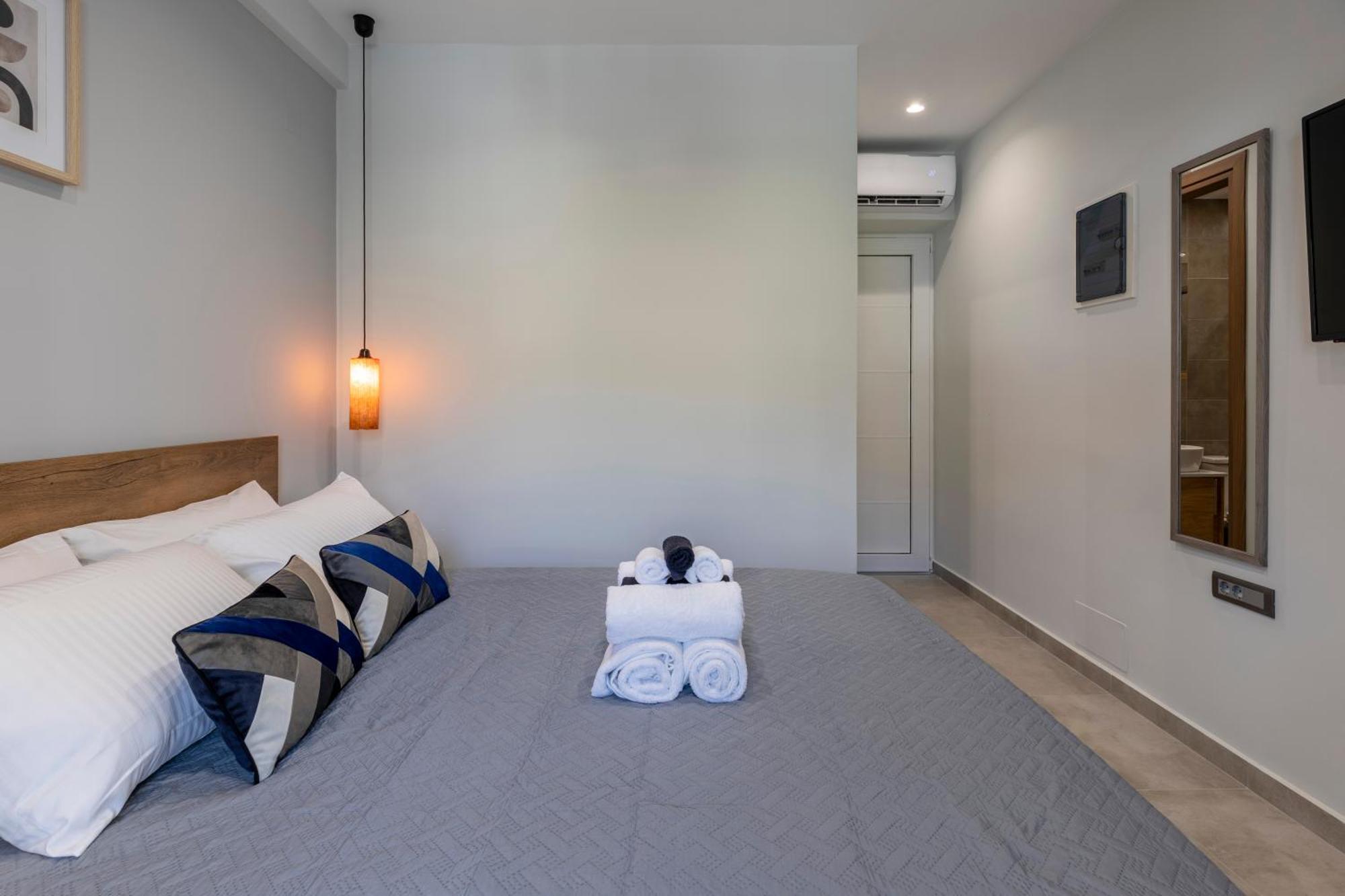 Tertsa Suites Extérieur photo